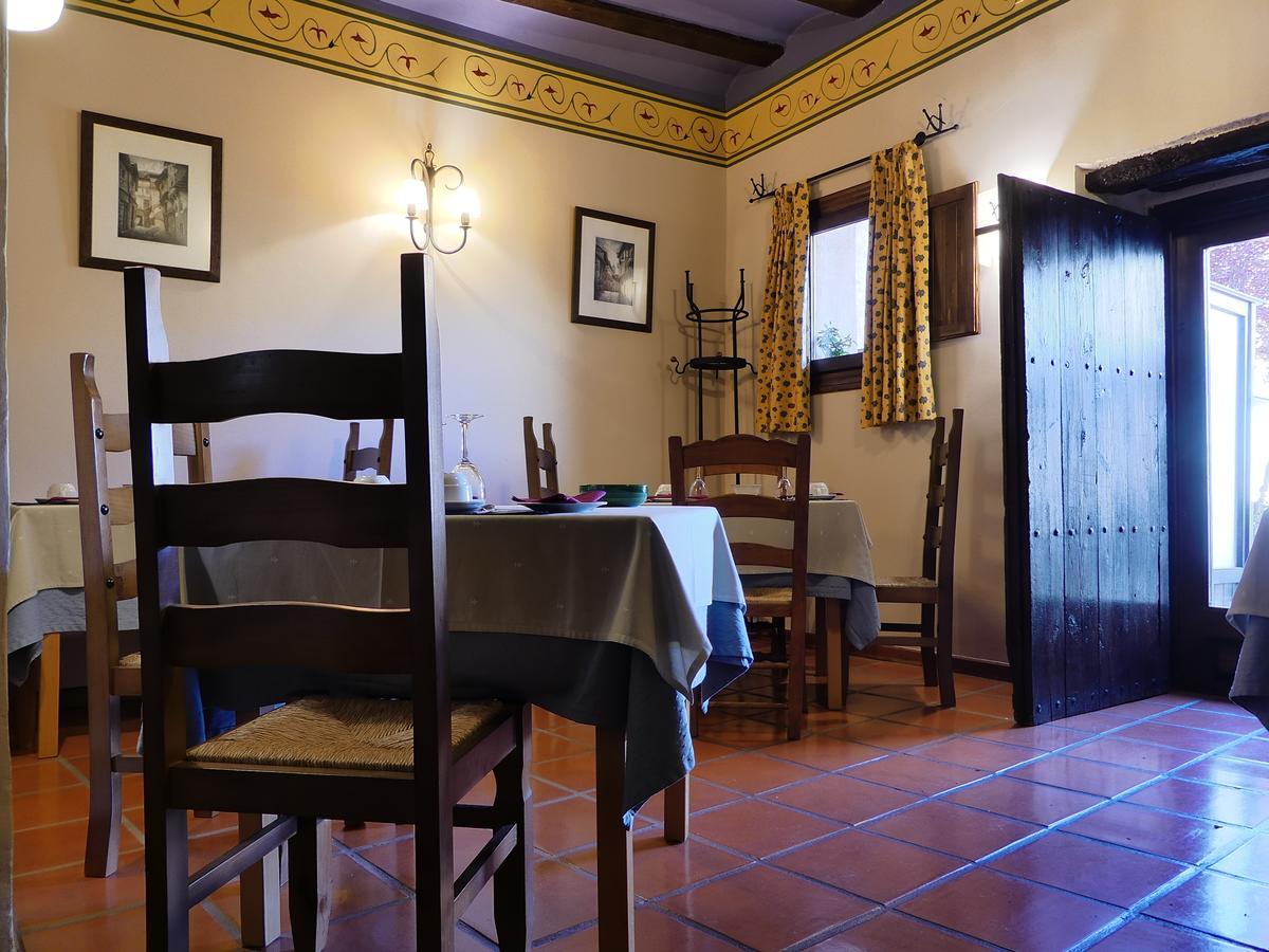 Hotel Posada Del Adarve 아바라신 외부 사진
