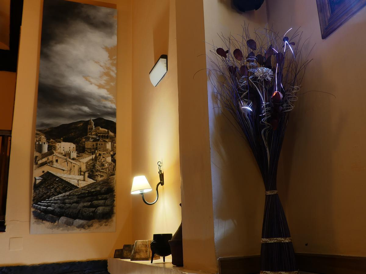 Hotel Posada Del Adarve 아바라신 외부 사진
